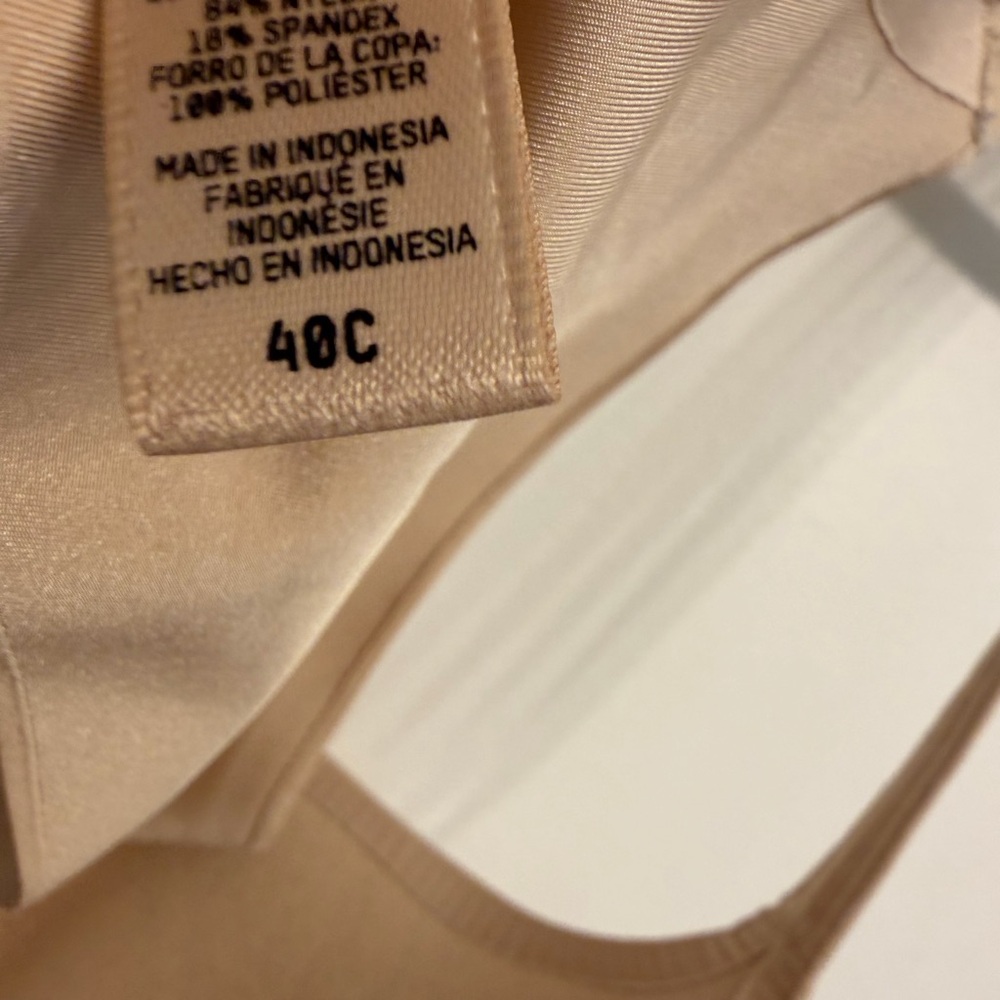 Skims Ultimate Nipple Bra- 40C- Sand - Picture 3 of 3